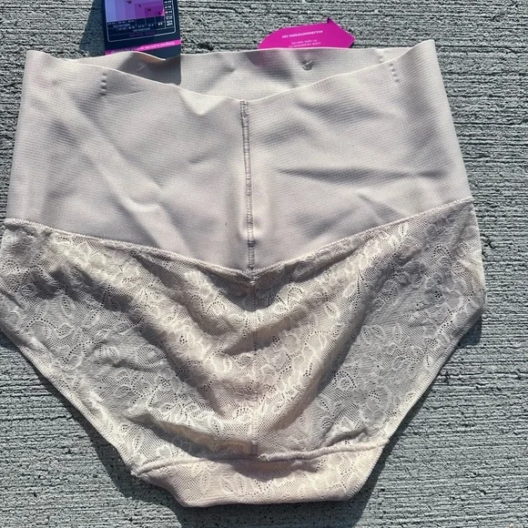 Maiden form firm stomach shaping briefs NWT - Picture 4 of 4